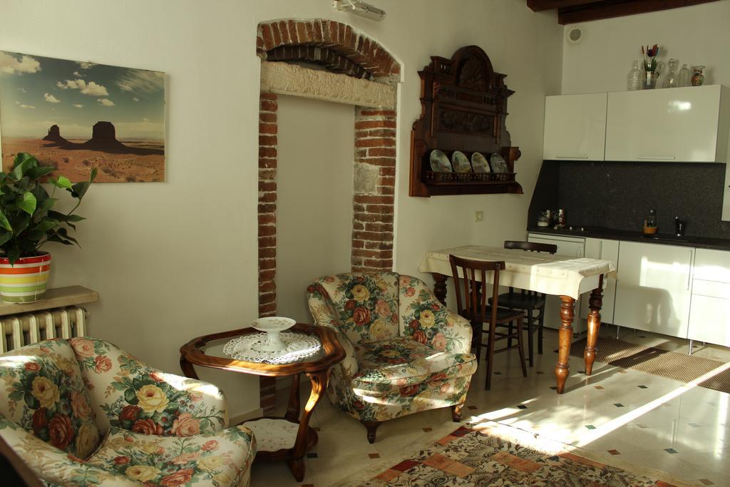 Residenza Carducci Centro Storico Apartment Verona Bilik gambar