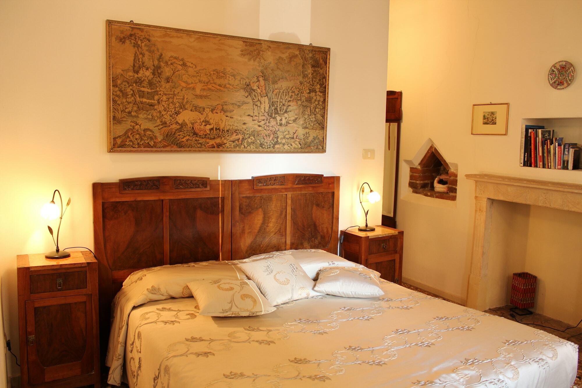 Residenza Carducci Centro Storico Apartment Verona Luaran gambar